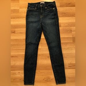 Very gently worn Good American Good Legs Skinny Jeans Size 6/28